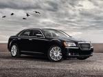 Chrysler 300C 2011 года